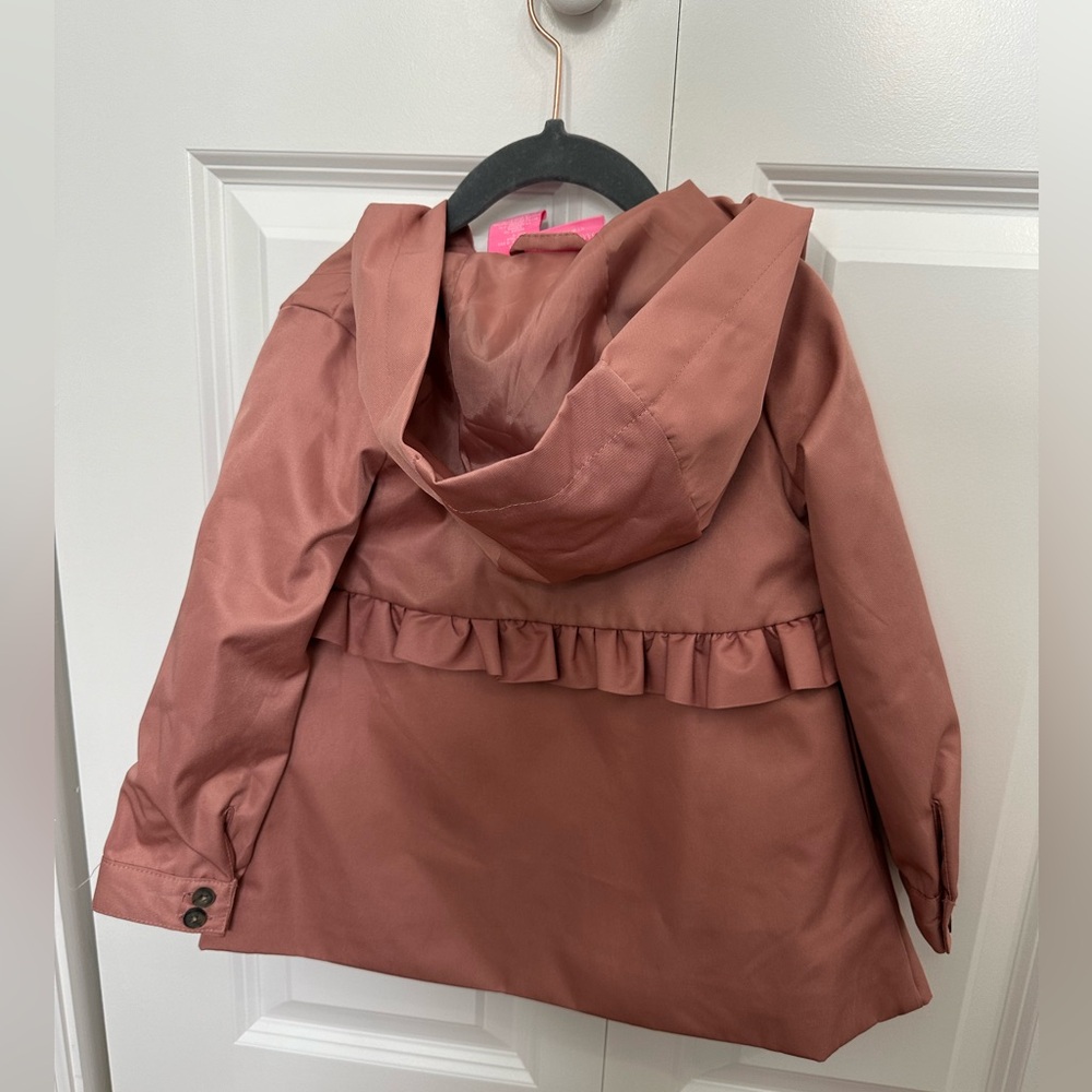 Light windbreaker - Picture 2 of 3
